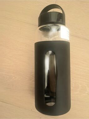 Mainstays Black Glass Water Bottle with Carry Handle